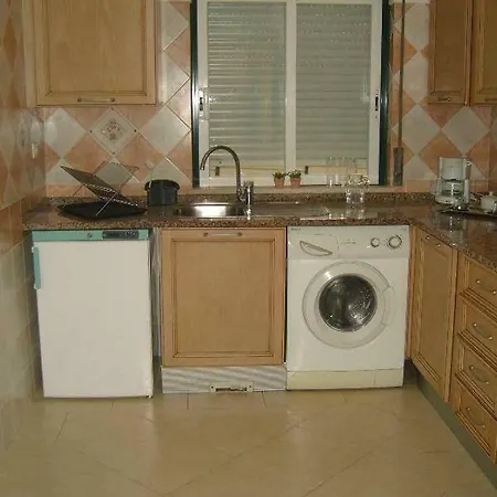 Apartment Near Faro's Airport *